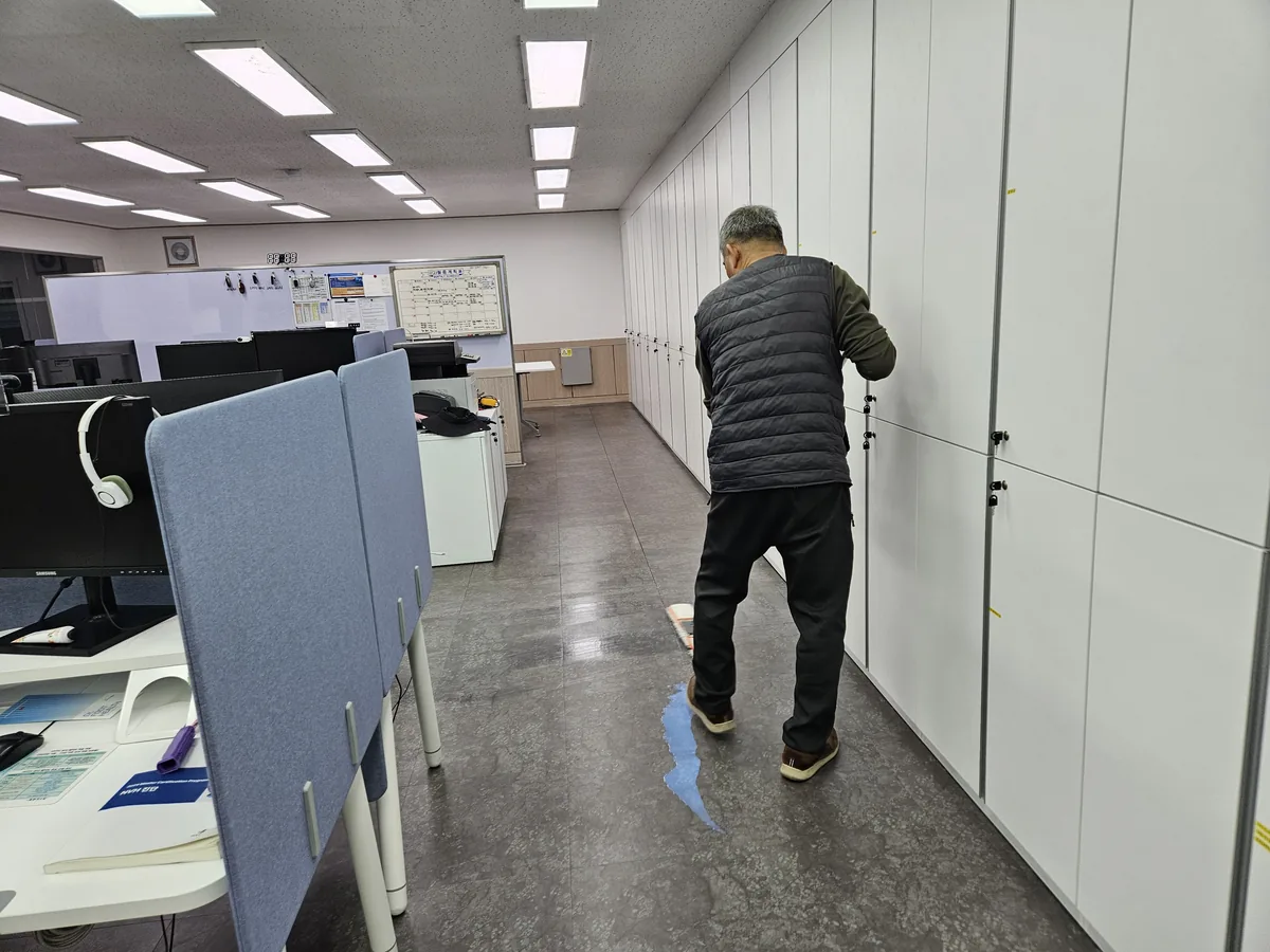 사무실 집기 정리 현장 사진